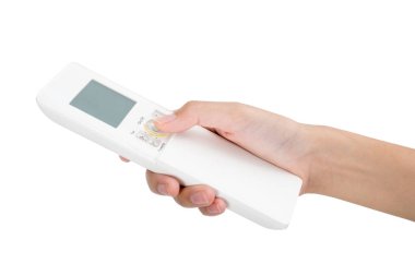 Kadın el uzaktan kumanda, beyaz arka plan üzerinde izole tutarak.