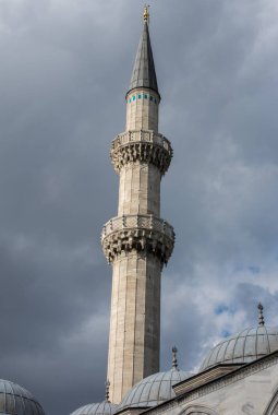 Osmanlı zaman cami taş Minare yapılmış