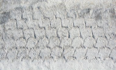 Yeni dökülmüş beton yüzeydeki desenler