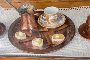 Geleneksel Türk eğlencesi pazarda