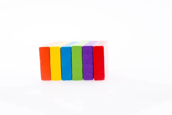 Domino Multicolore Sur Fond Blanc — Photo