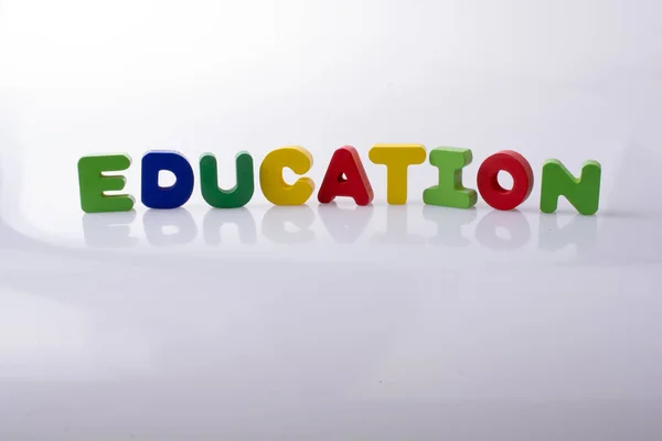 Mot Éducation Écrit Avec Des Blocs Lettres Colorées — Photo