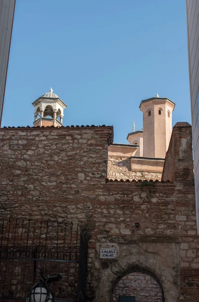 Türk Kulesi mimarisi başyapıtlarının güzel bir örneği