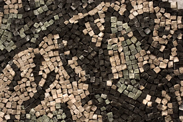 Renkli mozaikle yapılan farklı mozaik dokular