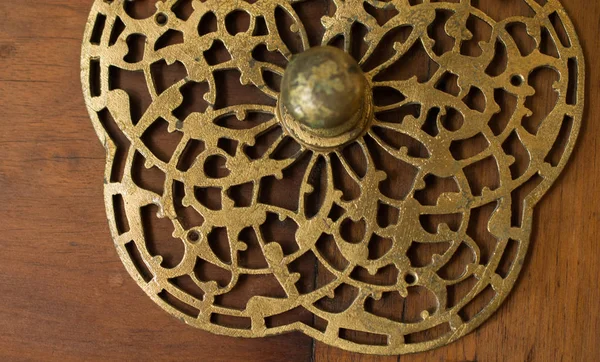 Metallere uygulanan Osmanlı sanat örnekleri