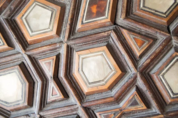 Uygulamalı Osmanlı sanat örnekleri