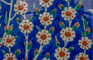 Osmanlı el yapımı çiçek desenli Türk fayansları