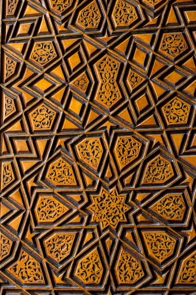 Tahtada geometrik desenli Osmanlı Türk sanatı