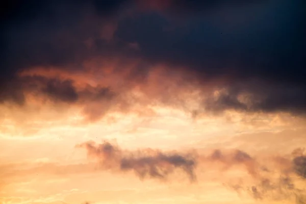 Nubes Colores Luz Que Encuentran Cielo — Foto de Stock