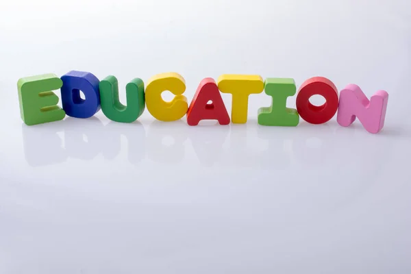 Das Mit Bunten Buchstabenblöcken Geschriebene Wort Education — Stockfoto