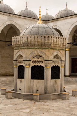 Istanbul'da Osmanlı mimarisinde kubbe dış görünüş