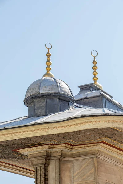 Vnější Pohled Kopuli Osmanské Architektuře Istanbul Turecko — Stock fotografie