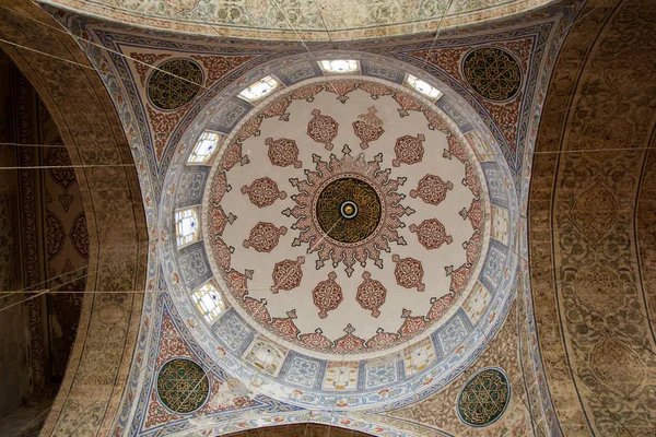 Vista Interior Cúpula Arquitetura Otomana Istambul Turquia — Fotografia de Stock