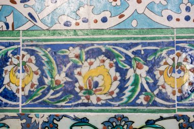 Osmanlı el yapımı çiçek desenli Türk fayansları