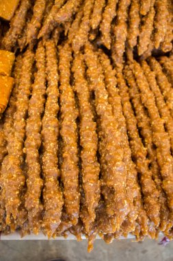 Türk stili meyve hamuru atıştırmalık olarak kurutuldu