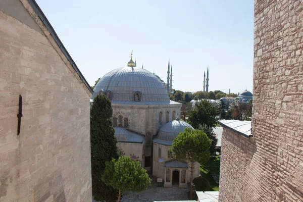 Vista Exterior Cúpula Arquitetura Otomana Istambul Turquia — Fotografia de Stock