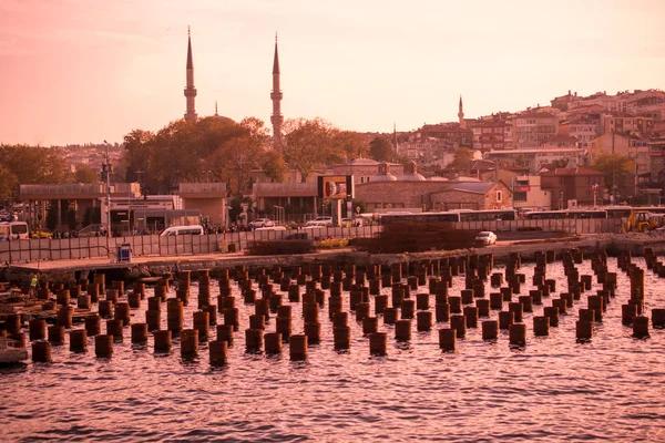 Zewnętrzny Widok Meczet Stylu Osmańskim Stambule — Zdjęcie stockowe
