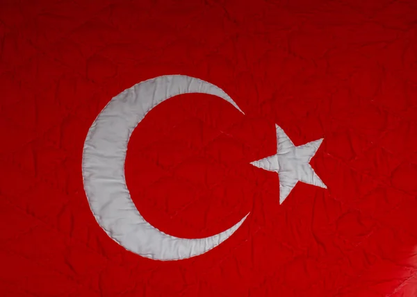 Türk Ulusal Bayrağı Açık Havada Sallanıyor — Stok fotoğraf