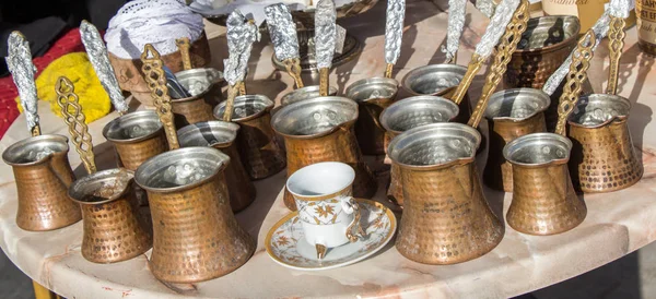 Tureckie Dzbanki Kawy Wykonane Tradycyjnym Stylu — Zdjęcie stockowe