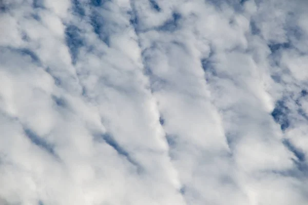 Nuvole Scure Grigie Formano Nel Cielo — Foto Stock