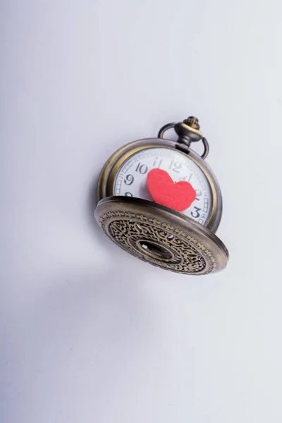 Liefde Concept Voor Valentijnsdag Retro Horloge — Stockfoto