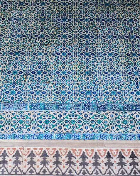 Azulejos Turcos Artesanais Antigos Otomanos Com Padrões Florais — Fotografia de Stock