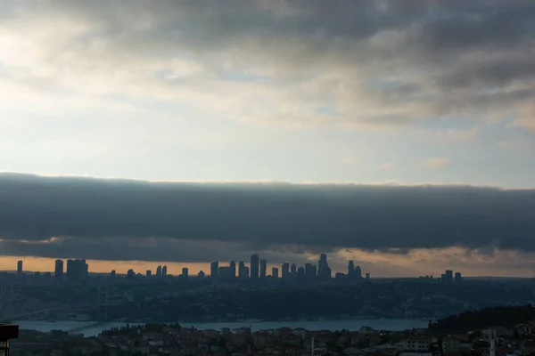 Istanbul Cityscape Clouds Evening — Stock Photo, Image