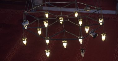 İç dekorasyon için Osmanlı tarzı tavan lambaları