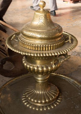 Metallere uygulanan Osmanlı sanat örnekleri