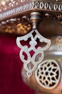 Metallere uygulanan Osmanlı sanat örnekleri
