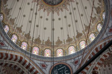 İstanbul, Türkiye 'de Osmanlı mimarisinde kubbenin iç görünümü