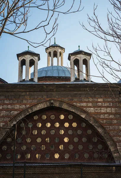 Janela Antiga Arquitetura Dos Tempos Otomanos Istambul — Fotografia de Stock