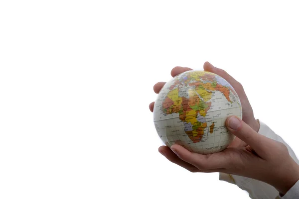 Niño Sosteniendo Pequeño Globo Mano Sobre Fondo Blanco — Foto de Stock