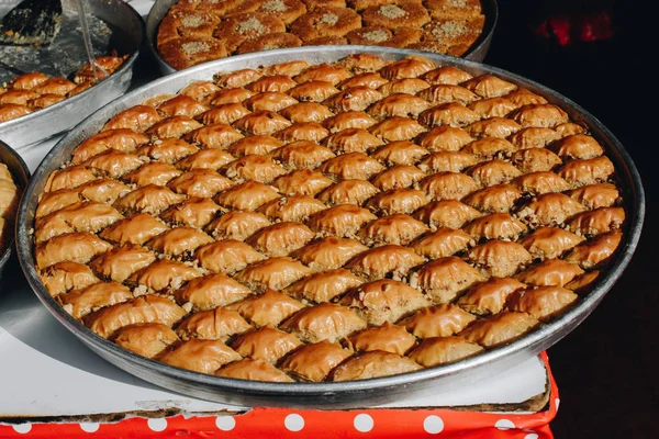 Turkish Baklava Tray Display — Stock Photo, Image