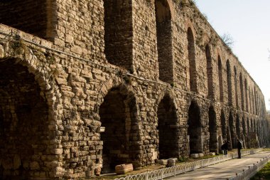 İstanbul Fatih 'te tarihi bir akarsu manzarası