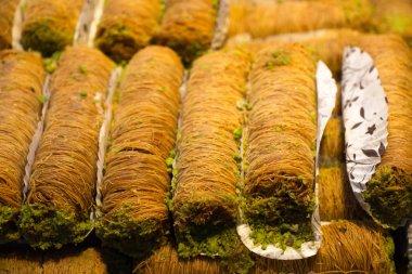 Pazar 'da Türk geleneksel çöl tatlıları