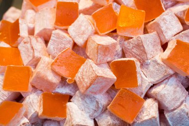 Türk tatlıları geleneksel tarzda yapılıyor