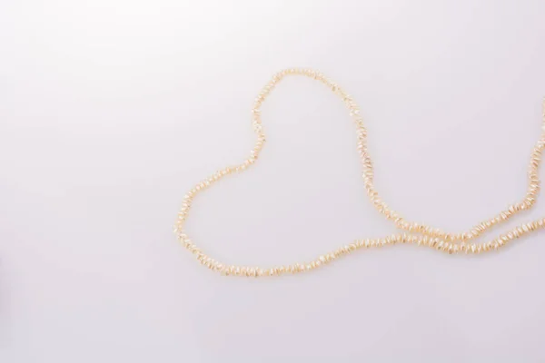 Pearl Necklace Placed White Background — Stock Photo, Image