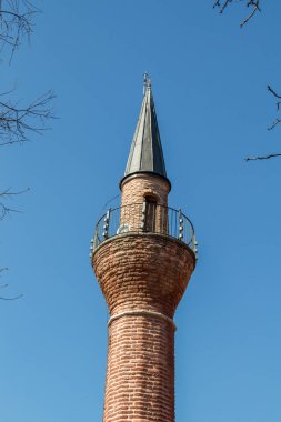 Osmanlı tarzı camilerin minaresi