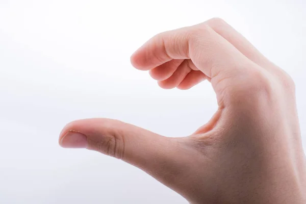 片手でハートの形をした人間の手 — ストック写真