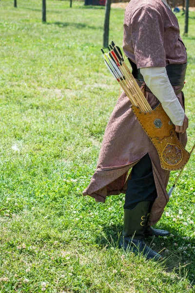 Παλιά Στυλ Ξύλινα Βέλη Στην Περίπτωση Ενός Τοξότη — Φωτογραφία Αρχείου