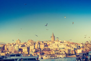 İstanbul 'da antik çağlardan kalma Galata Kulesi manzarası