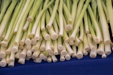 Pırasalar Türk sokak pazarında