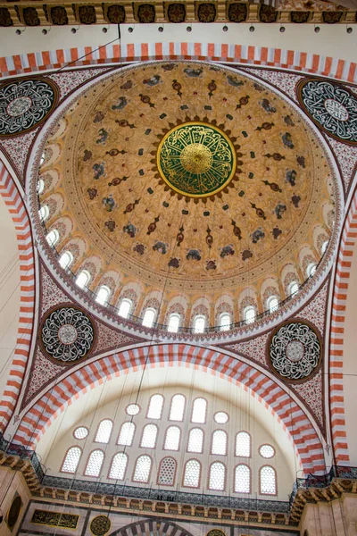 Indvendig Visning Kuppel Osmannisk Arkitektur Istanbul Tyrkiet - Stock-foto