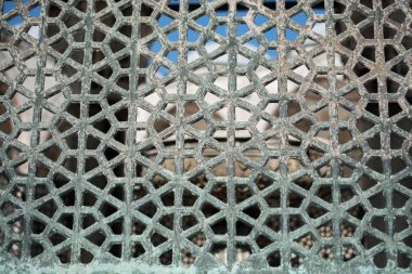 Metallere uygulanan Osmanlı sanat örnekleri