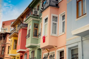 İstanbul 'da eski pencere mimarisi görüldü