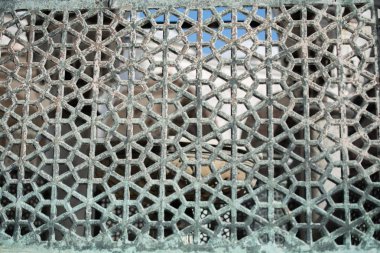 Metallere uygulanan Osmanlı sanat örnekleri