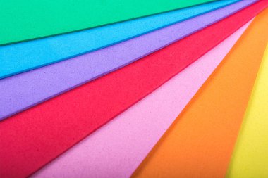 Renkli nesneler karışık çok renkli arkaplan oluşturur