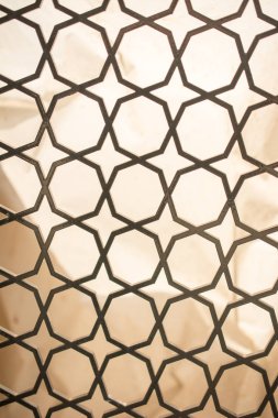 Metallere uygulanan Osmanlı sanat örnekleri