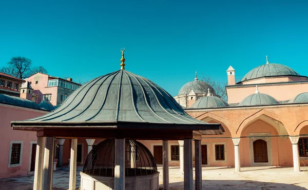 Veduta Esterna Della Cupola Nell Architettura Ottomana Istanbul Turchia — Foto Stock